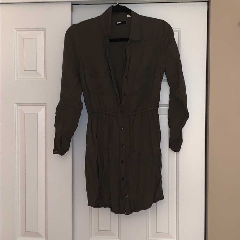 Long sleeve green dress